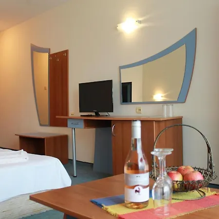 מלון M2 פרימורסקו